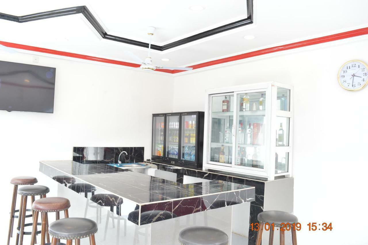 Sukuta Nema Guest House Banjul Esterno foto